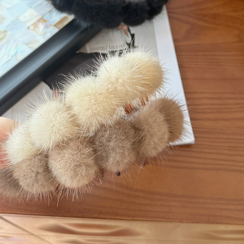 老钱氛围感水貂毛发箍自带滤镜