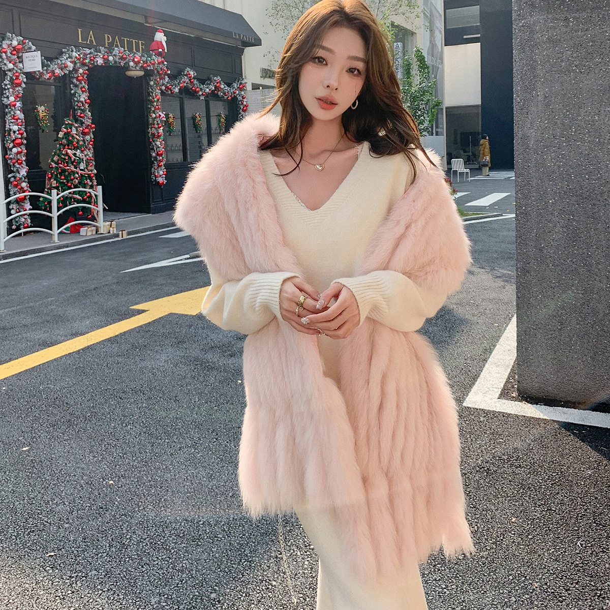 中国风大狐狸毛粉色大衣礼服披肩