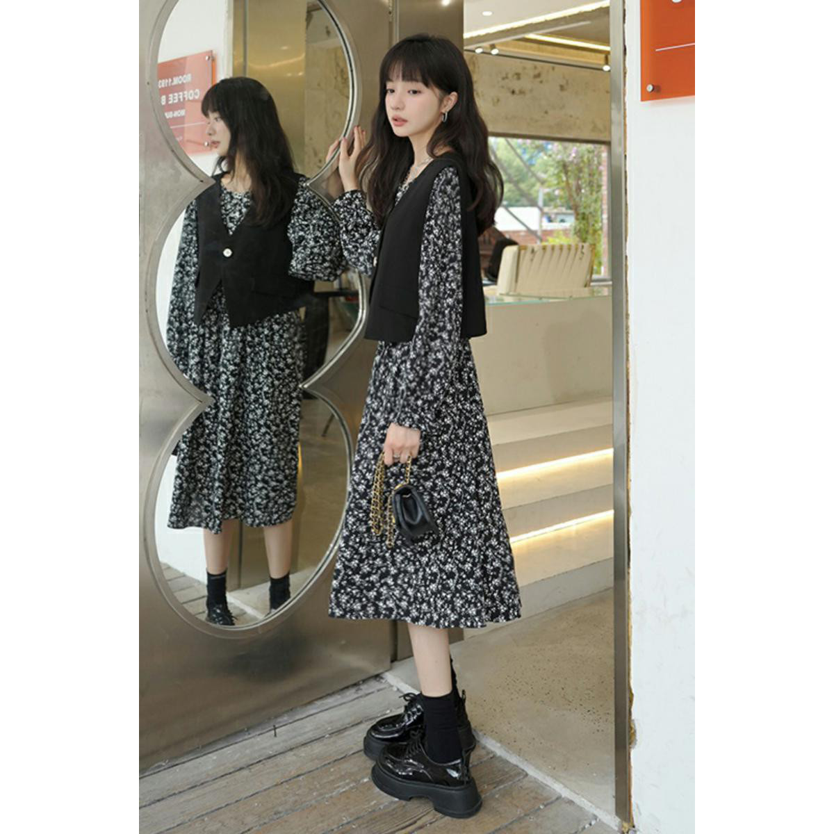 已出货226-A168-P1252025春季中长款连衣裙+马甲女178,女装连衣裙,惟卡贝娜