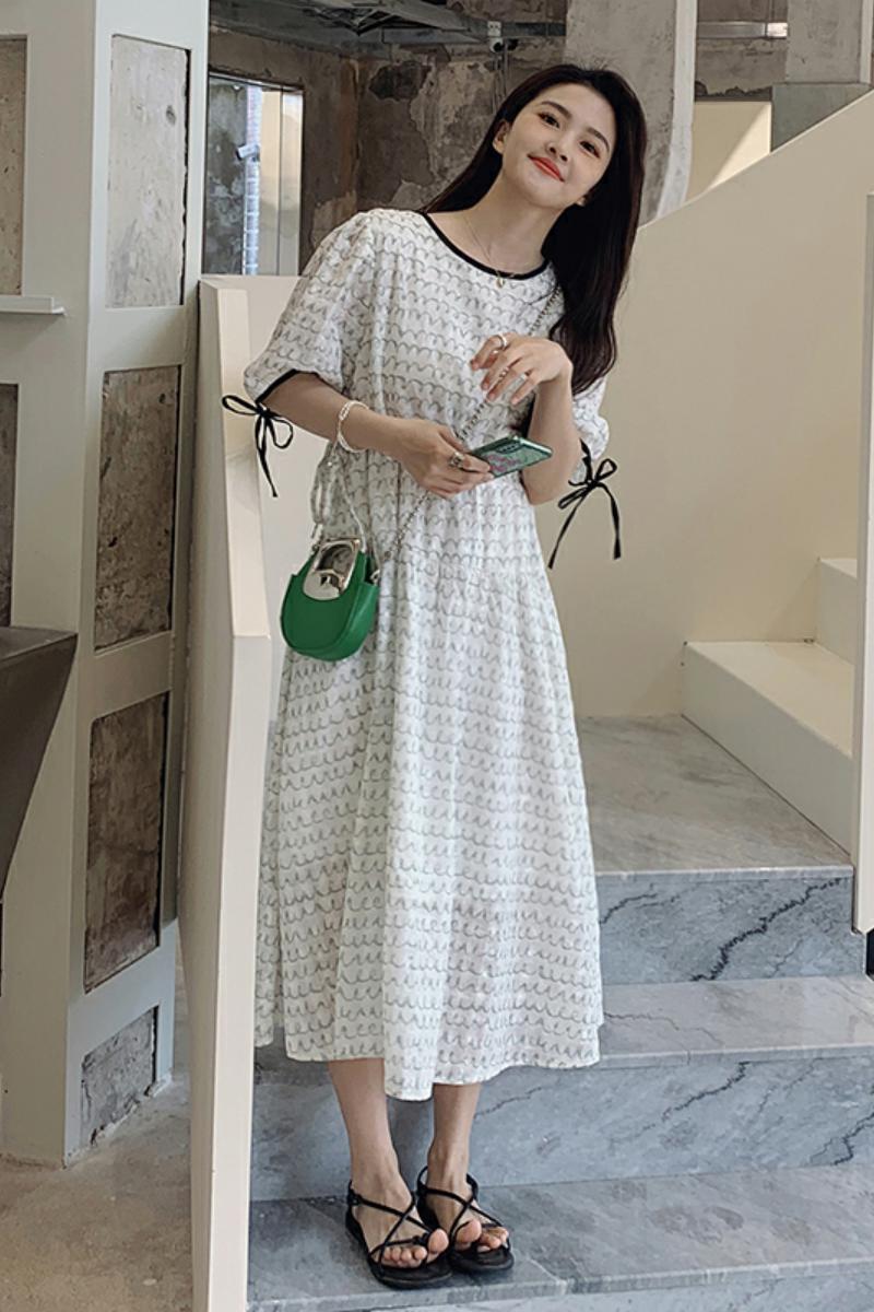 226-A96-P1152022夏季新款中长款连衣裙控价168,女装连衣裙,惟卡贝娜