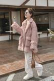 粉色拼接羊羔毛外套女2025冬季新款法式小香风格子加厚韩版外套潮，女装毛呢外套，惟卡贝娜