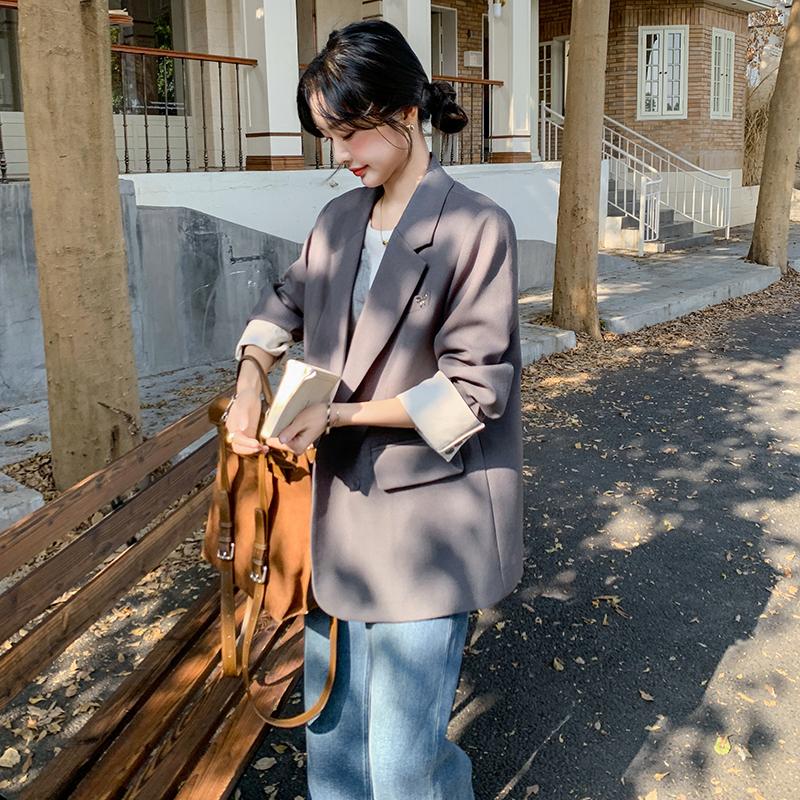 高级感双排扣西装外套女2025春季新款韩版气质通勤灰色休闲小西服,女装西装,惟卡贝娜