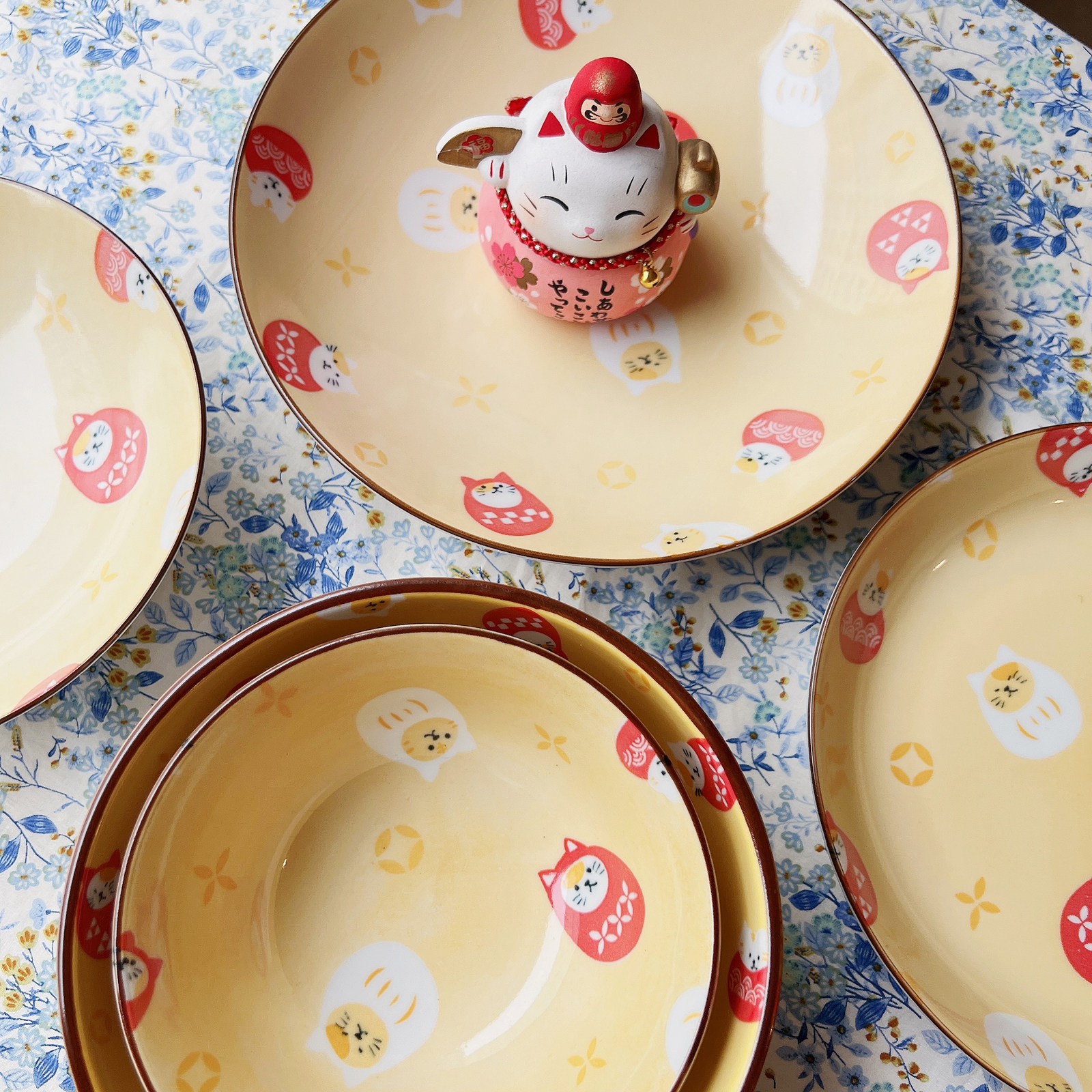 现货日本进口美浓烧釉下彩可爱招财猫达摩猫咪黄色餐具盘子碗,餐饮具,碗,淘宝优惠券,粉丝福利购,淘宝优惠卷