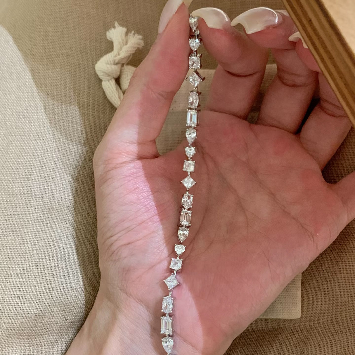 超闪人造仿真钻满钻钻石手链女轻奢30分方钻圆钻心形拼接排钻手饰
