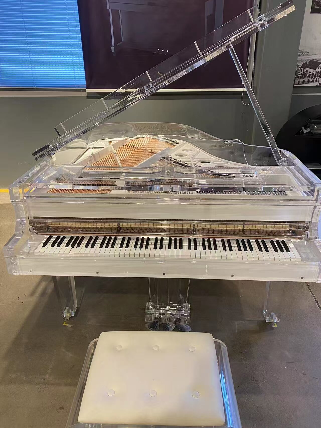全新水晶三角钢琴透明钢琴订制系钢琴