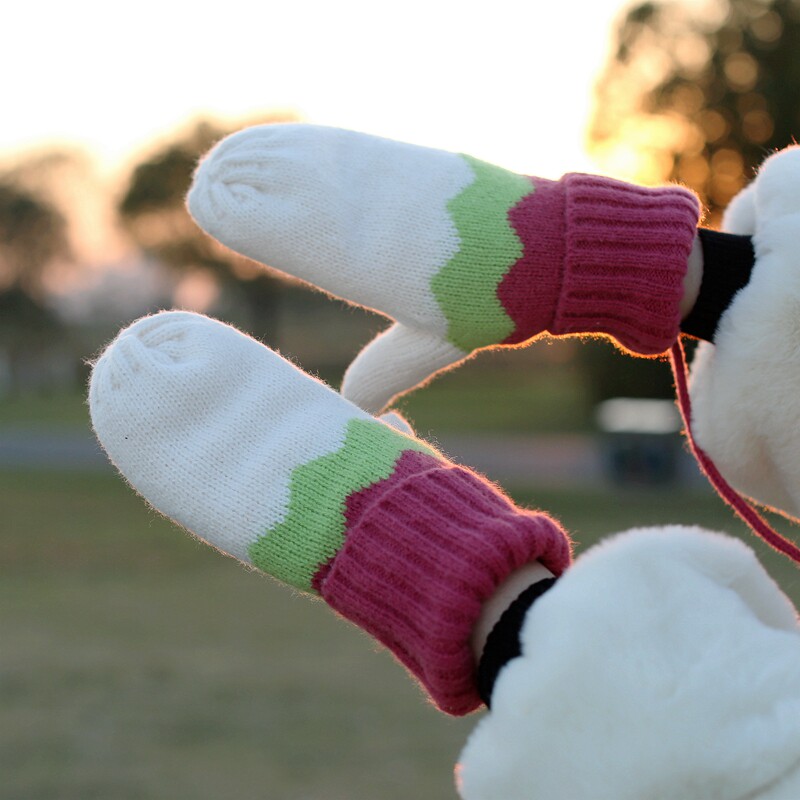 韩版针织毛线连指挂绳手套学生女冬季骑车加绒加厚防寒保暖挂脖潮