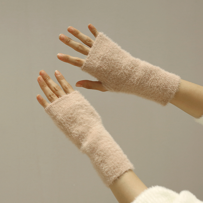 ins风毛绒绒针织秋冬天半指手套