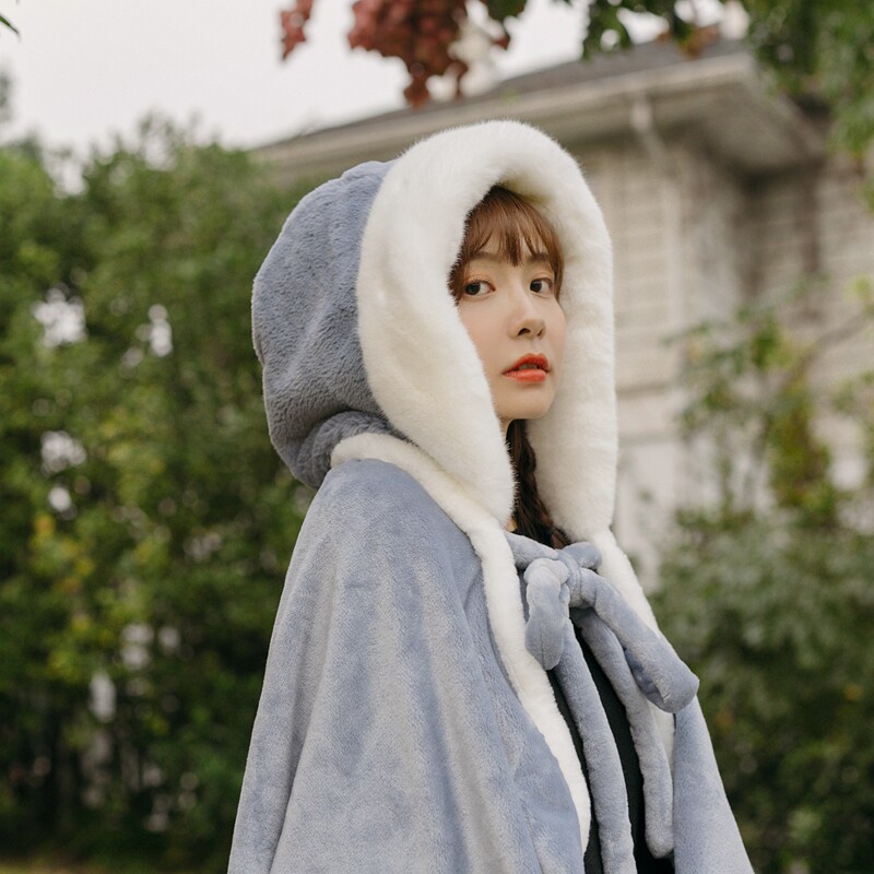 可爱古风斗篷冬天保暖披风带帽子一体学生毛毛绒大披肩生日礼物厚
