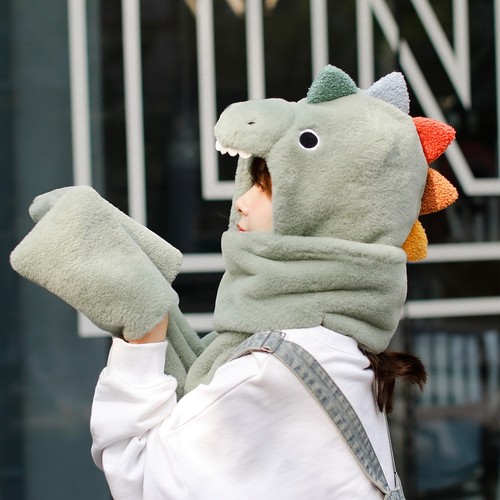 恐龙保暖围巾帽子手套一体三件套