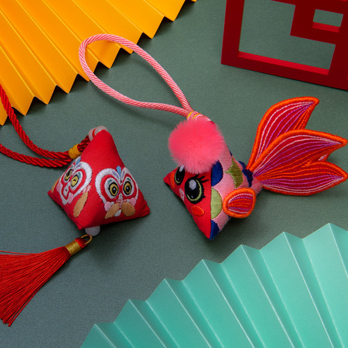 金鱼包价格 金鱼包图片 星期三