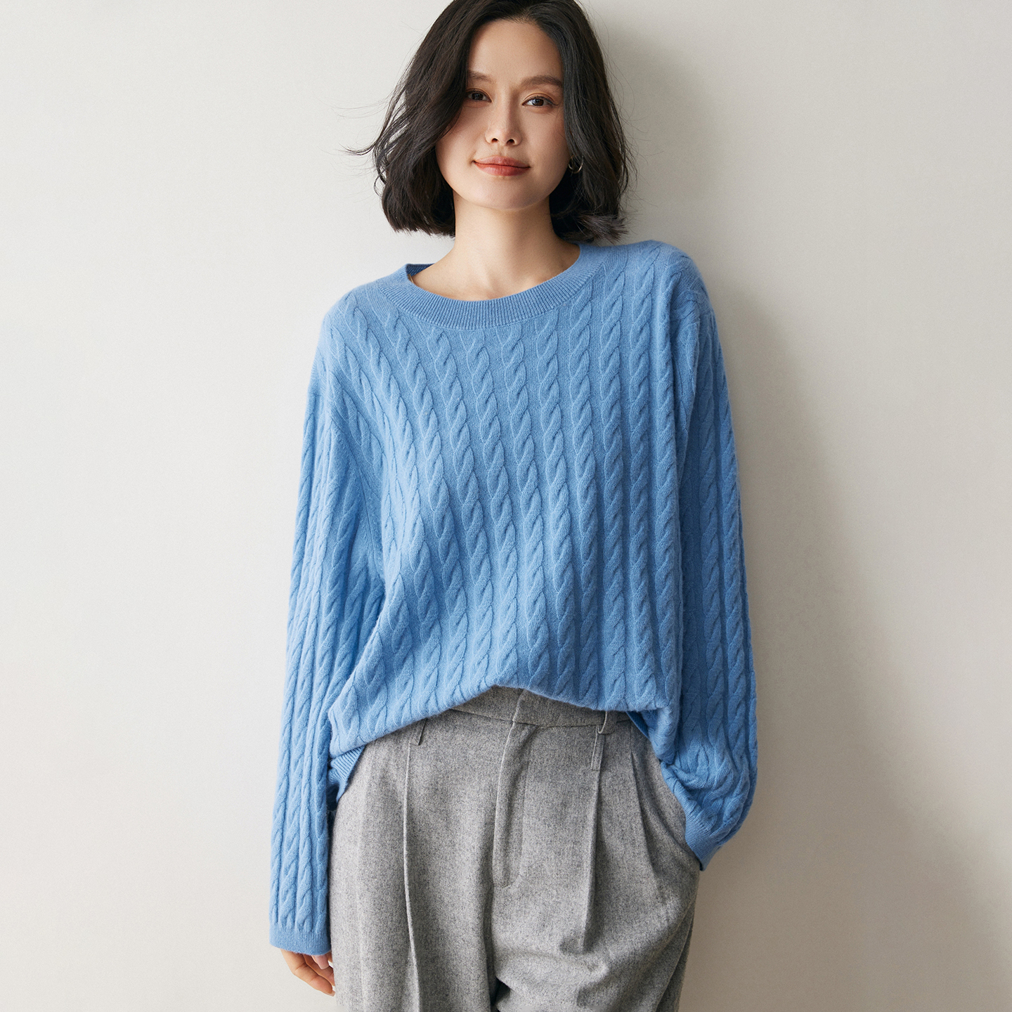 复古绞花麻花圆领羊绒衫女秋冬季宽松套头内搭毛衣羊毛针织打底衫