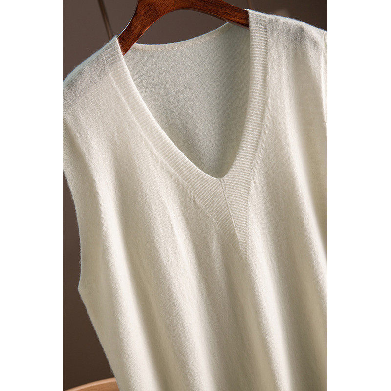 秋冬薄款叠穿山羊绒背心女镂空v领套头针织马甲羊绒无袖毛衣坎肩