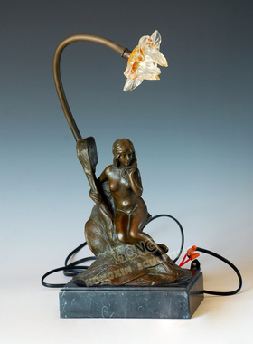 鸿鑫雕塑黄铜欧式客厅工艺品摆件