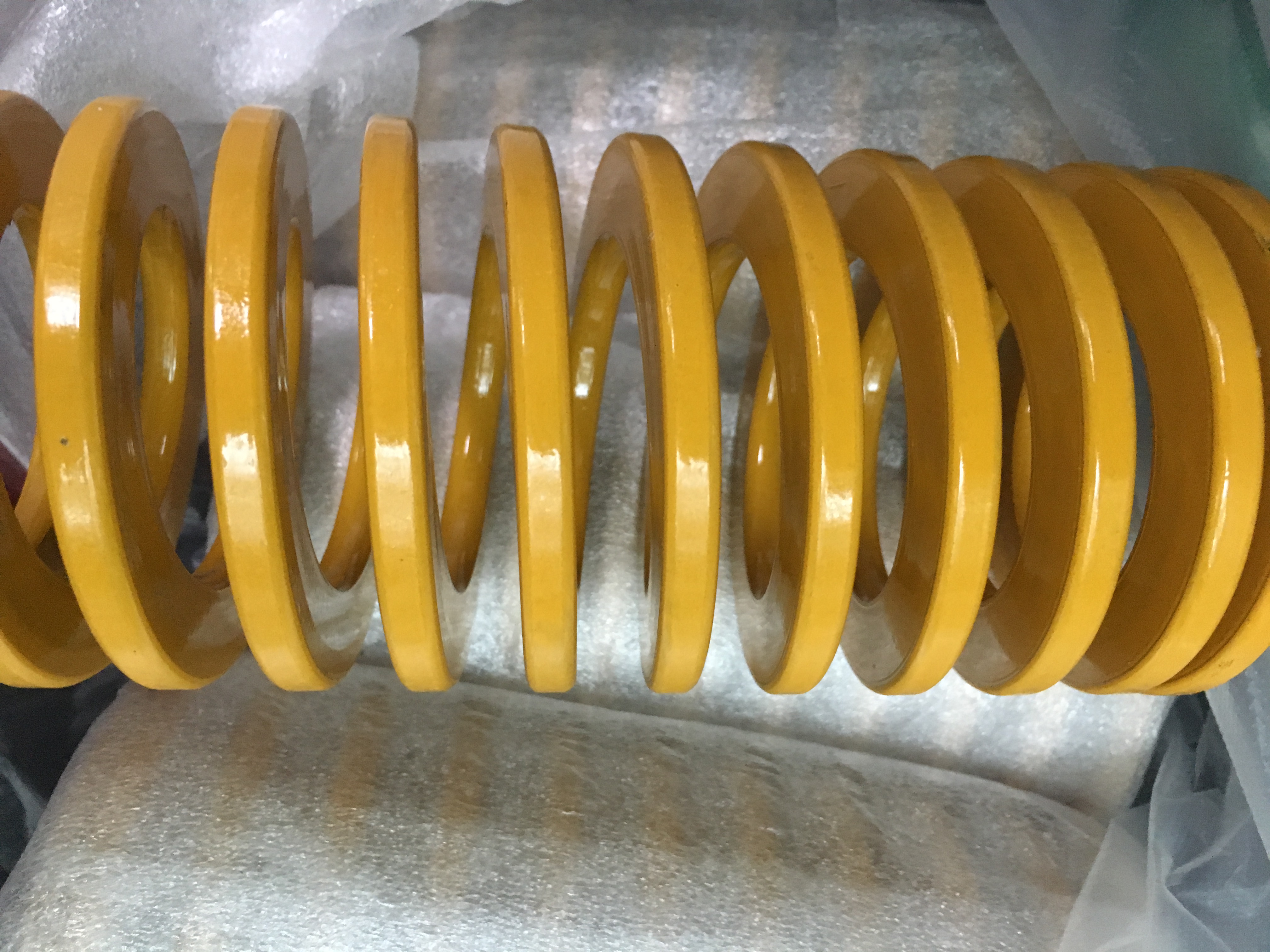 精品模具弹簧TF/SSWF40*85黄色高强度日标外径40长85扁形矩形压簧