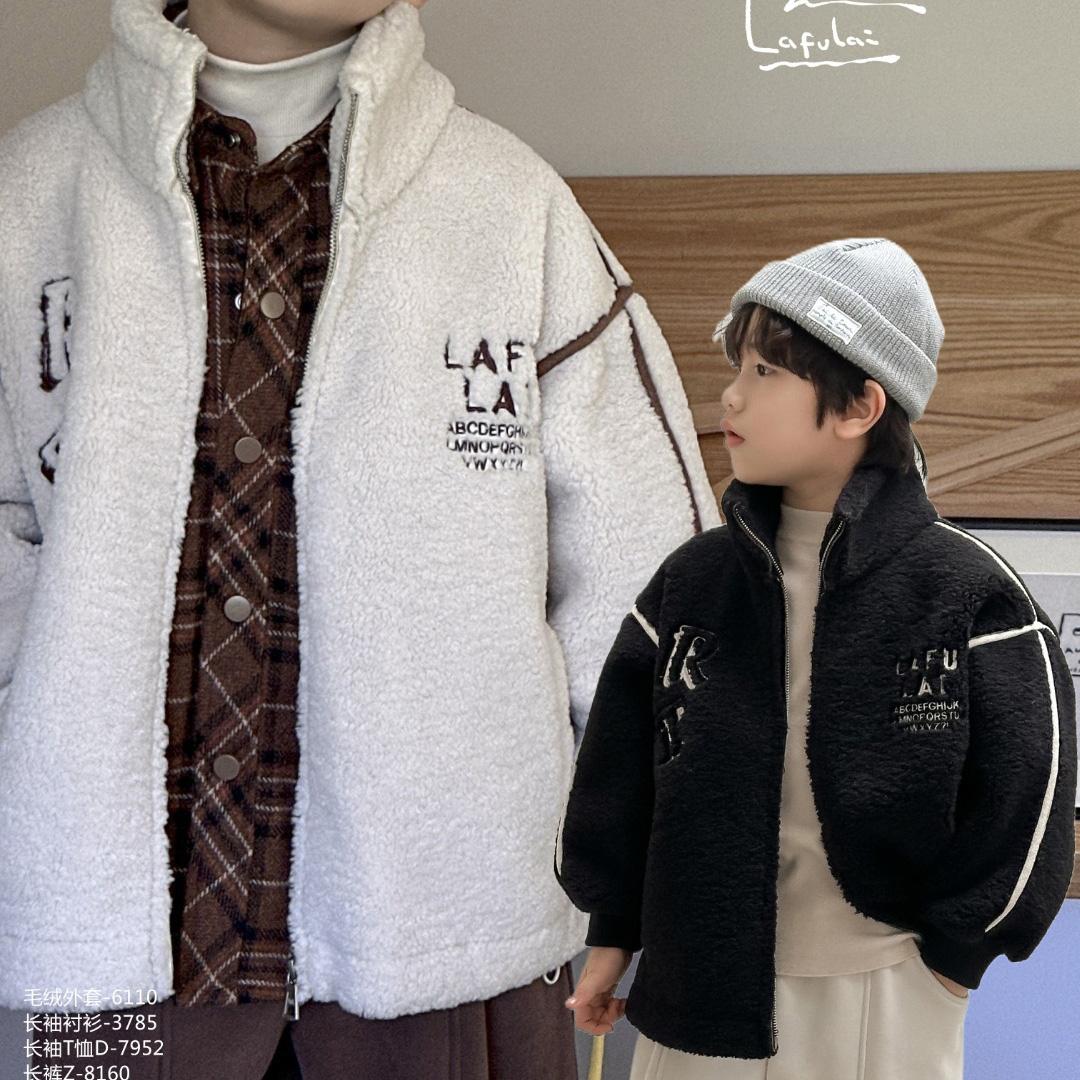 啦芙莱立领毛绒保暖外套