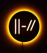 二十一名飞行员创意LED夜灯家饰床头灯Twenty One Pilots壁灯