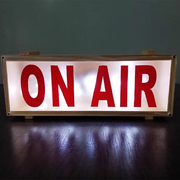 外贸爆款ON AIR创意照明实木灯箱led夜灯家居装饰灯箱气氛灯