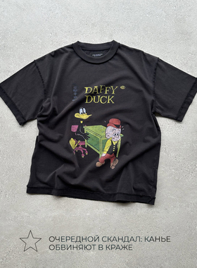 EVIL GAZER 复古做旧vintage达菲鸭印花铁锈黑色宽松短袖T恤