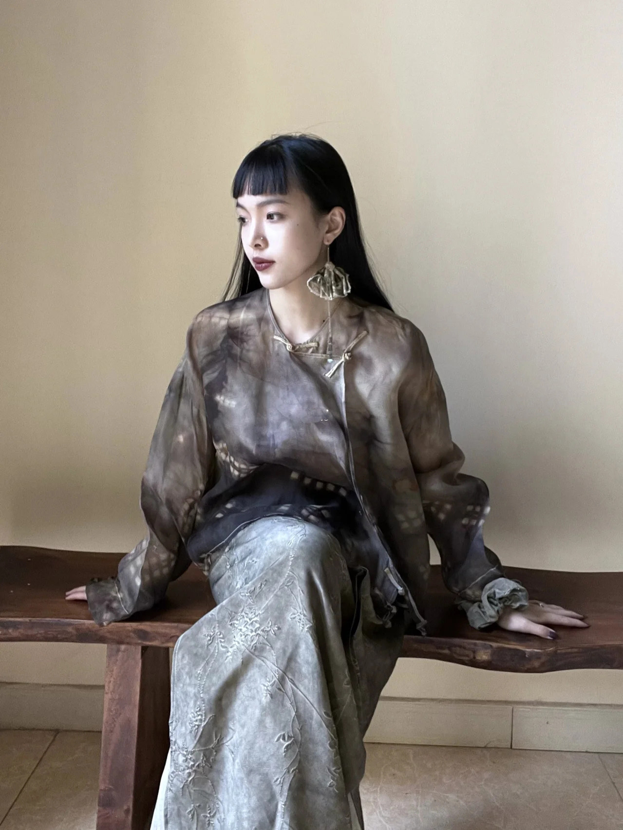 Y路过ENDEHORSDE五月的紫孤品定制蚕丝欧根纱衬衫女暗格盘扣上衣