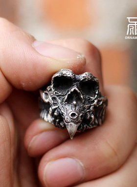 鹰嘴骷髅戒指黄铜男女渡鸦枯骨