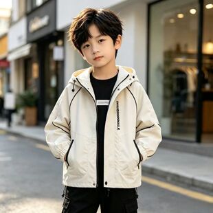 男童2026新款春秋外套中大儿童韩版休闲风衣小女孩帅气秋天上衣潮