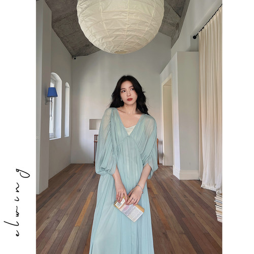 度假女神裙轻薄飘逸连衣裙女夏