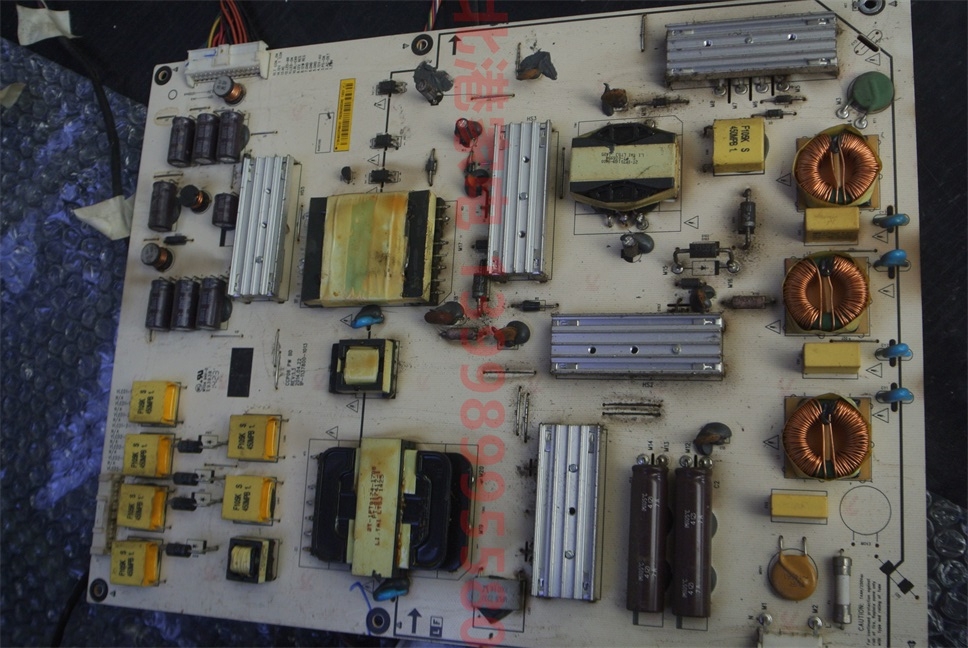 乐视 X60S 电源板 CCP06 1P-1137800-1013