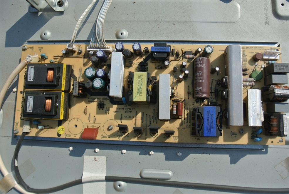 创维37L05HR拆机电源板 168P-P37ALK-00 5800-P37ALK-0000