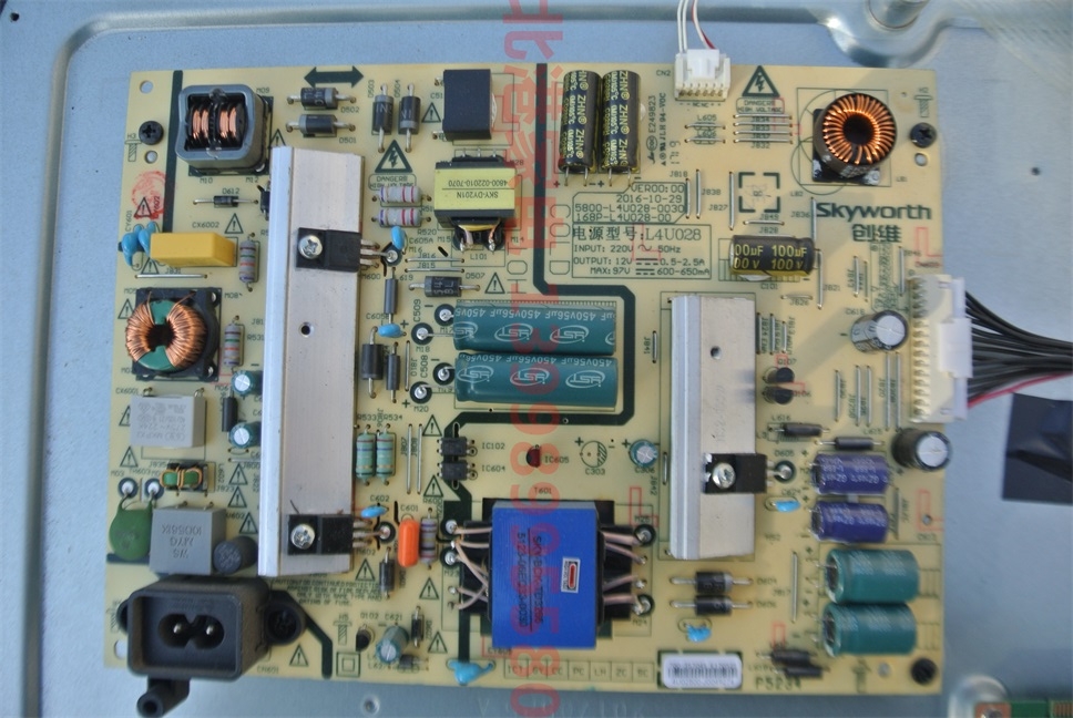 创维45E5 电源板5800-L4U028-0030 168P-L4U028-00