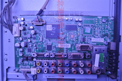 LG 32LG30R-TA 拆机主板 EAX40043808(0)
