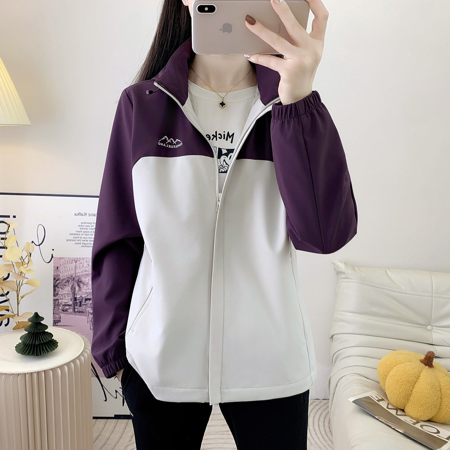 风雪狼女款软壳冲锋衣防风防水