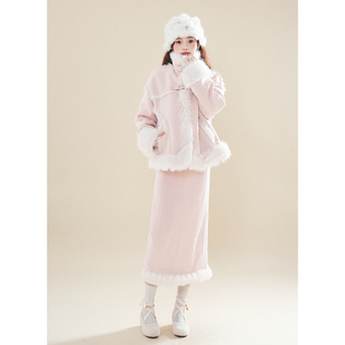 冬装搭配一整套女2025新款高级小香风外套新年毛绒绒气质两件套装