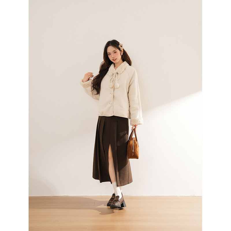 温柔甜美杏色呢子外套冬季新款简约百搭宽松小个子可爱毛呢大衣女