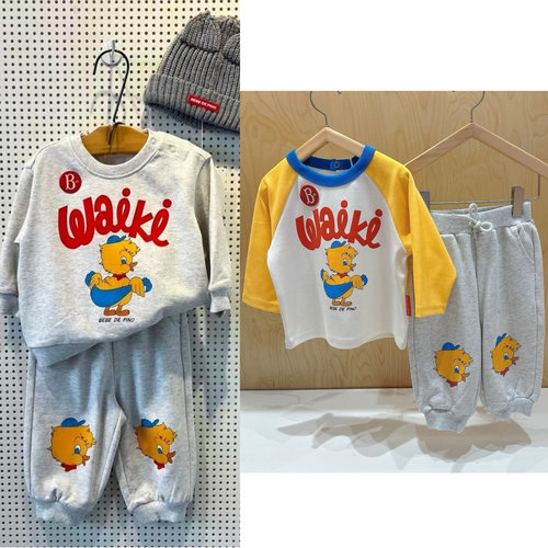 BabyKing 25春款新品满印两只小熊满象牙白卫衣卫裤灰色小鸭套装