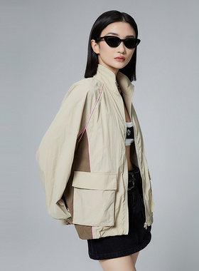 普普风立领拼色户外风轻薄外套女2024秋季新款大口袋上衣21524