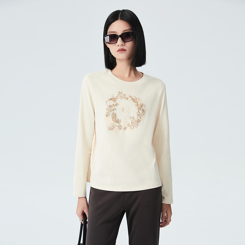 普普风商场同款2025年圆领舒适套头长袖上衣重工刺绣百搭登山T恤