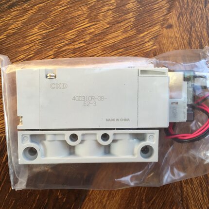 喜开理CKD电磁阀 4GD310R-08-E2-3 DC24V/AC220V 全新原装正品