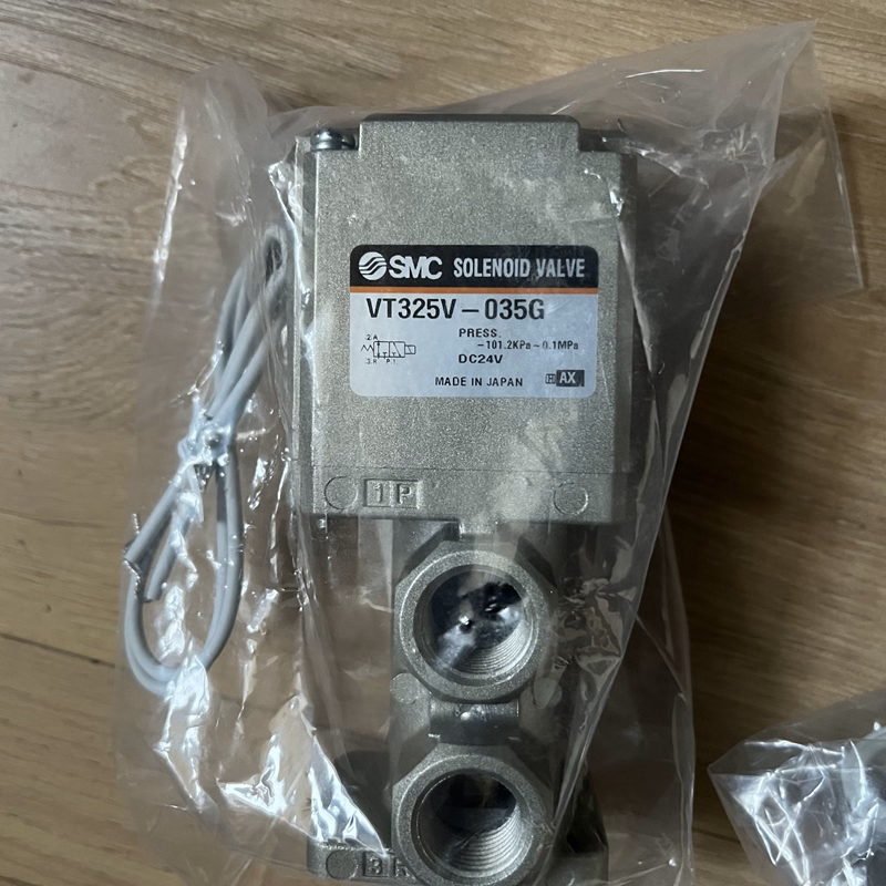 SMC电磁阀VT325V-035G正品