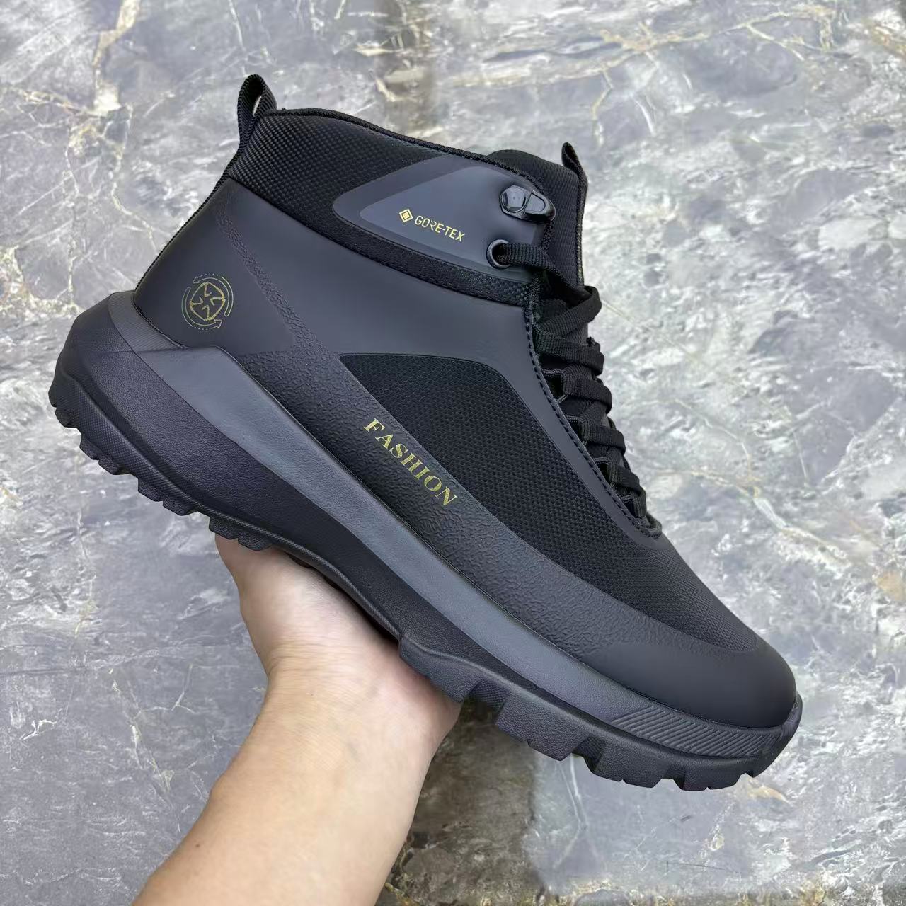 秋冬黑色皮面高帮加绒男款棉鞋