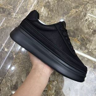 百搭黑色皮面男鞋四季款轻便舒适运动鞋加绒保暖厚底防滑休闲棉鞋