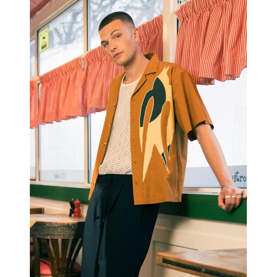 美女当家英国代购2025新款刺绣补丁复古通勤时尚休闲男士短袖衬衣