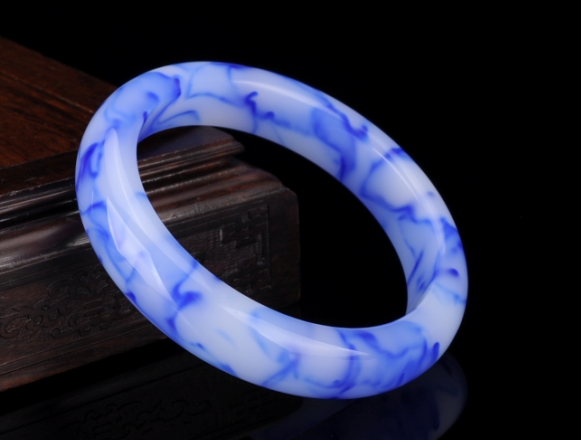 宝贝尺寸：56--63mm