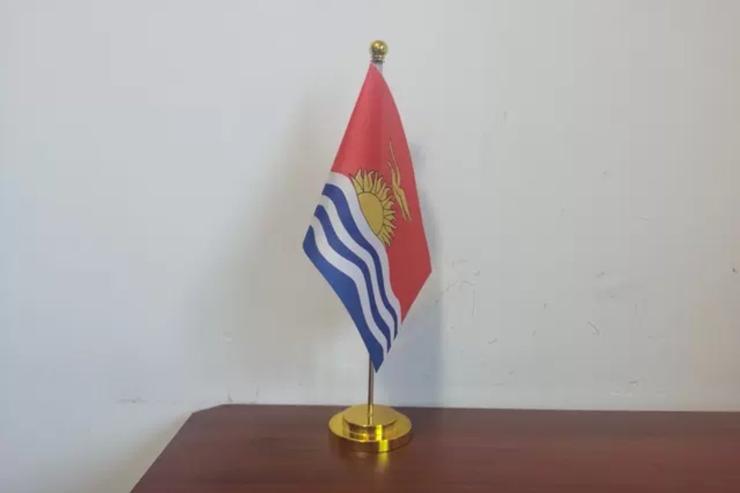 基里巴斯国旗摆件办公桌旗可开票桌面台面基里巴斯小国旗小旗子,文具电教/文化用品/商务用品,旗帜/锦旗,淘宝优惠券,粉丝福利购,淘宝优惠卷