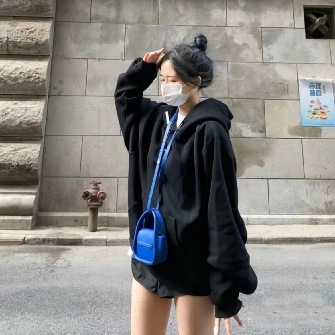 adidas三叶草男子加绒连帽卫衣