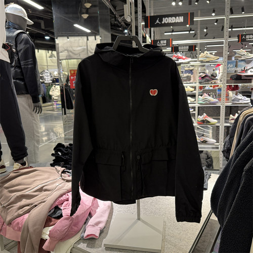 专柜正品Nike耐克女子防泼水梭织夹克防晒衣情人节拉链外套HV8727