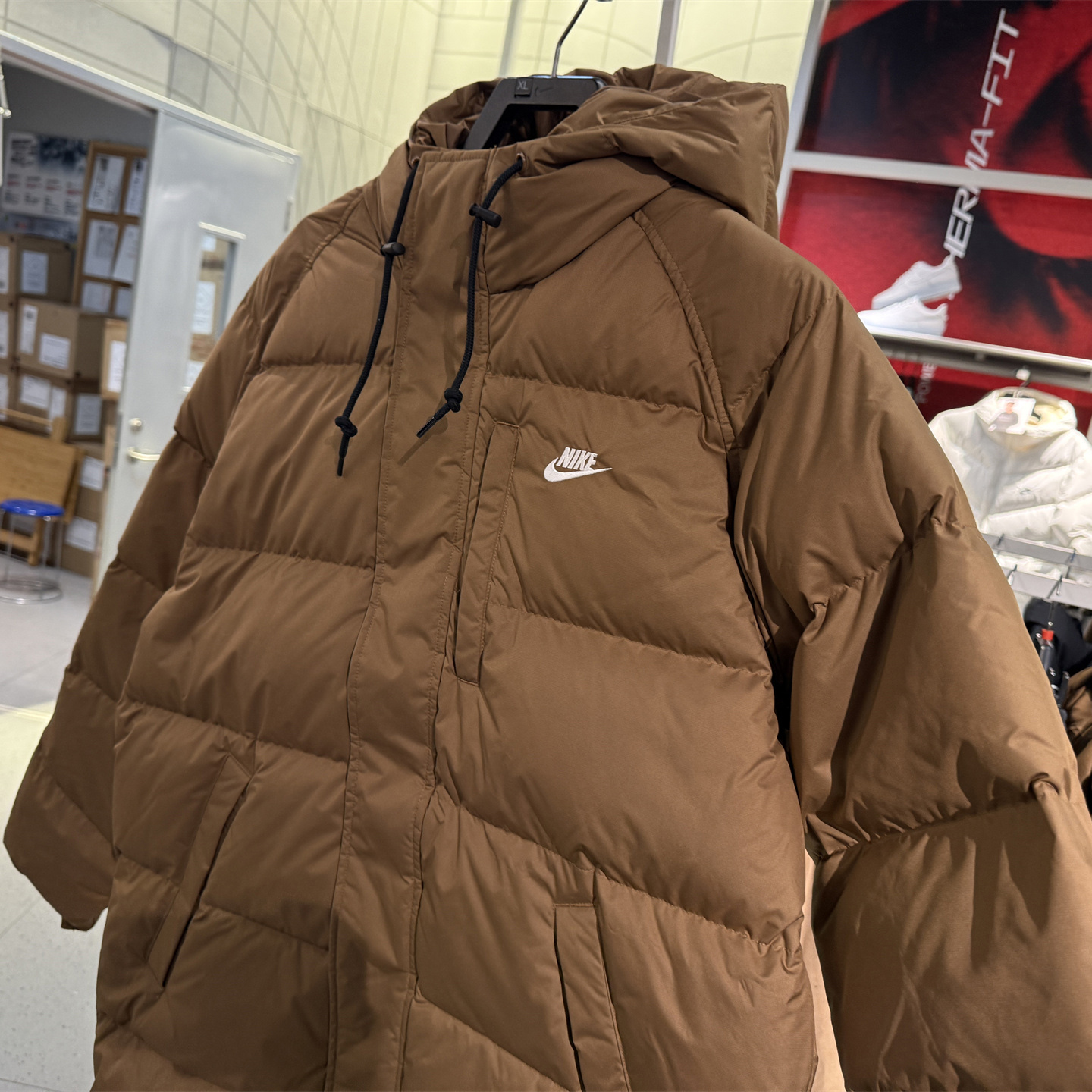 耐克中长款羽绒服650蓬男新拒水保暖夹克连帽运动外套IB2974