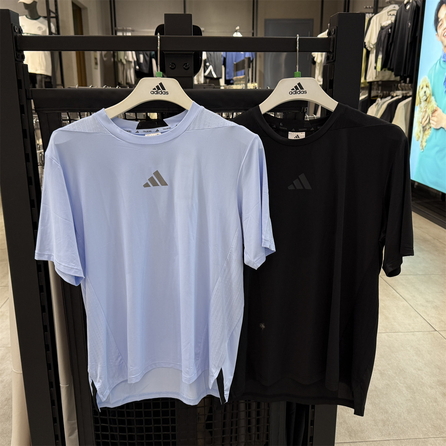 专柜正品adidas阿迪达斯男速干圆领短袖T恤 JI8181 JE5746 JI8189 - 实物图