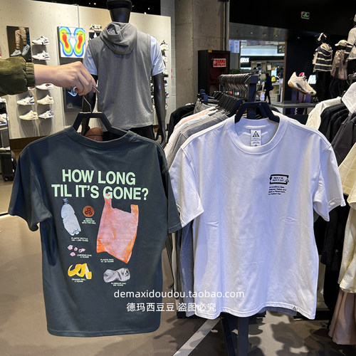 耐克NIKE男印花背标圆领短袖T恤