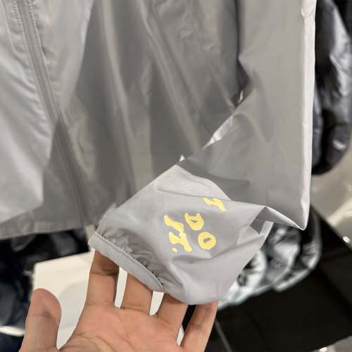 NIKE耐克大童YNKPARK20RNJKTGCEL梭织运动外套IB5591-012