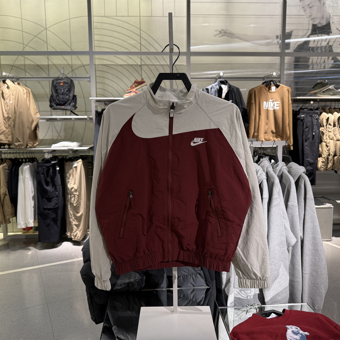 包邮【特价】Nike耐克中大儿童男女新款梭织夹克休闲外套 FN9134